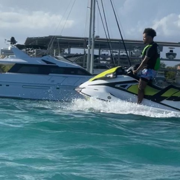 Meet your Posher, Michael - Picture 1 of 1